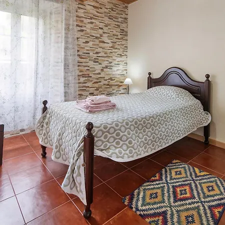A Casa D'amalia Ginetes